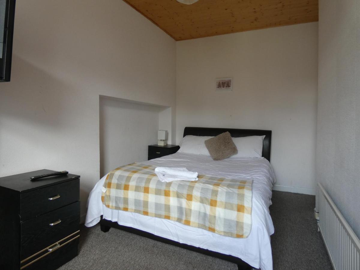 Hill Breeze House Hotel Merthyr Tydfil Kültér fotó