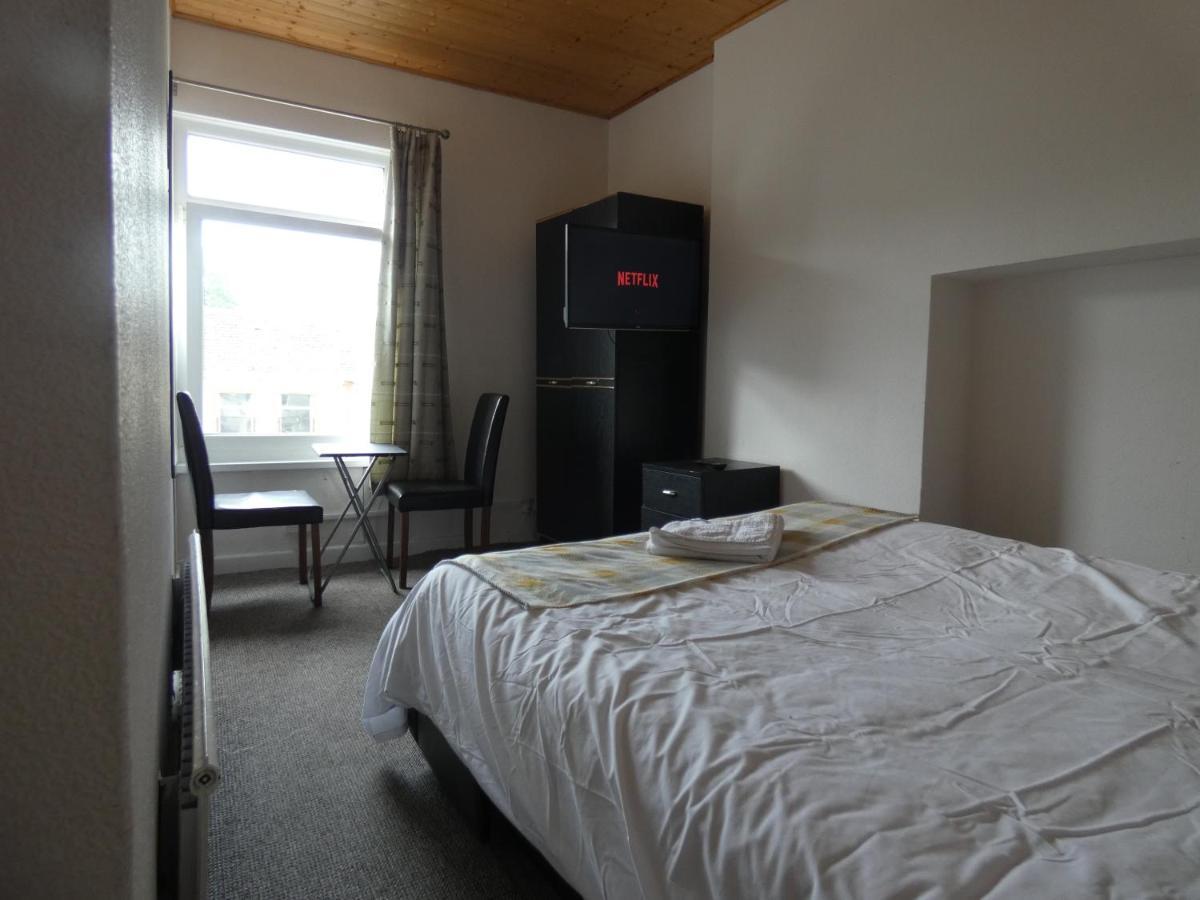 Hill Breeze House Hotel Merthyr Tydfil Kültér fotó